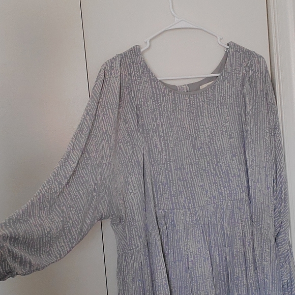 Dusty Blue Dress - Picture 4 of 4